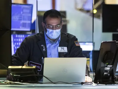 Giao dịch chứng khoán khối ngoại ngày 18/2: Tiếp tục mua ròng gần 600 tỷ đồng, tâm điểm là HPG